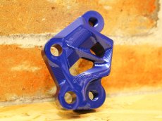 画像7: Krace 40mmピッチキャリパーサポート 245mmディスク（ブラック/ガンメタ/シルバー/ゴールド/レッド/ブルー） [シグナスグリファス/3型BW'S125/X FORCE] (7)