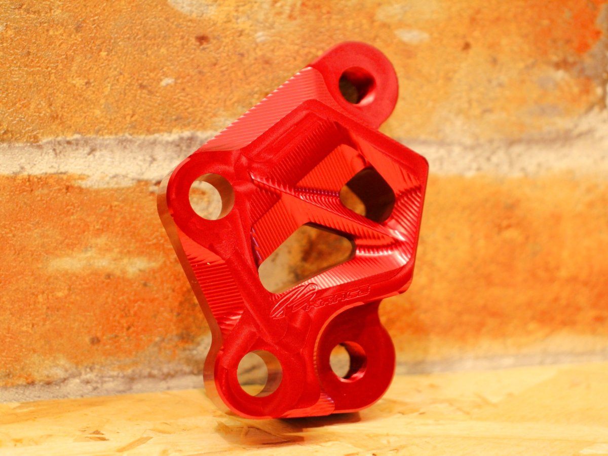 画像6: Krace 40mmピッチキャリパーサポート 245mmディスク（ブラック/ガンメタ/シルバー/ゴールド/レッド/ブルー） [シグナスグリファス/3型BW'S125/X FORCE] (6)