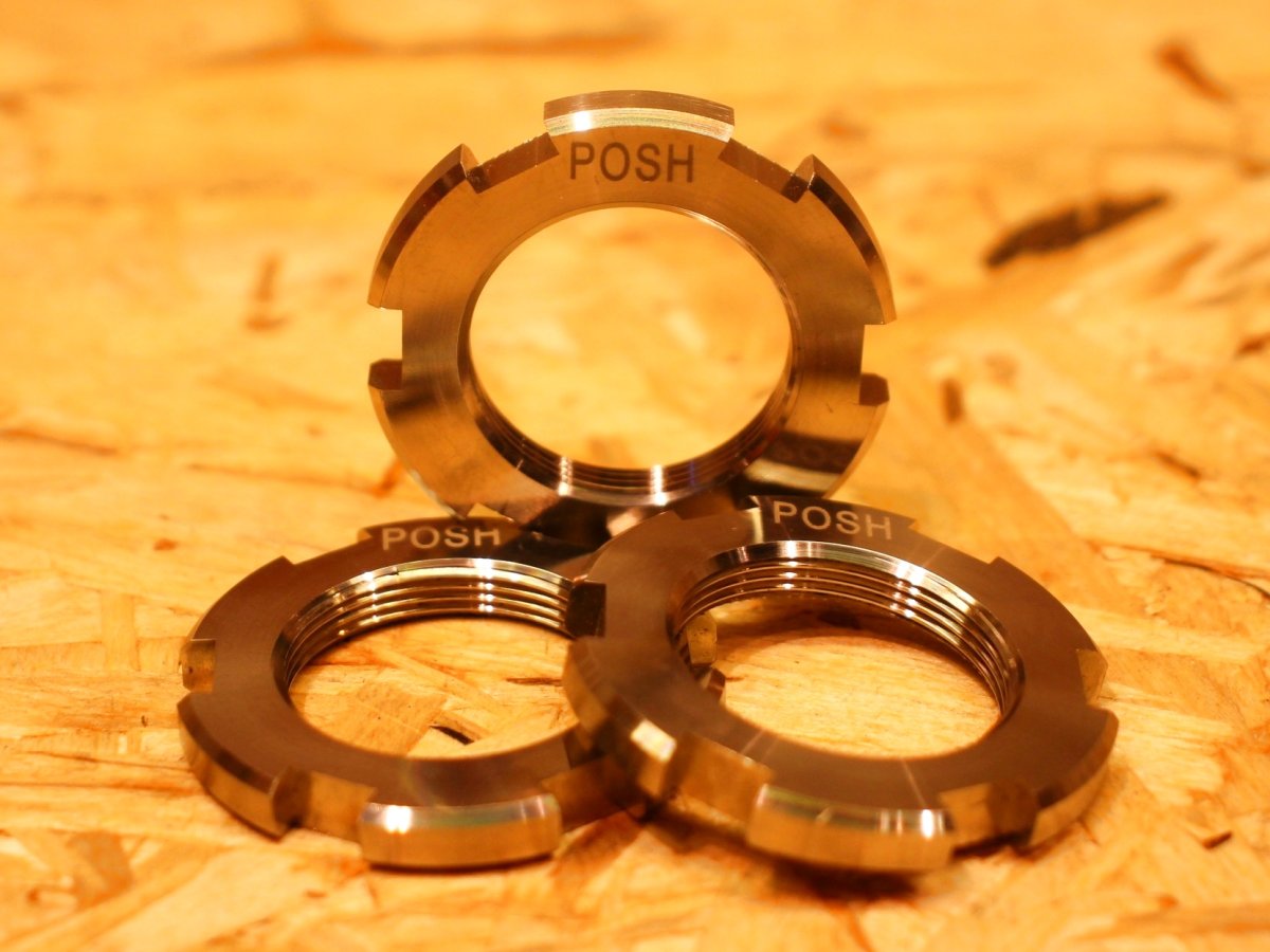 画像1: PK7 チタンステムナットセット 無色 [シグナスX・BW'S125] (1)