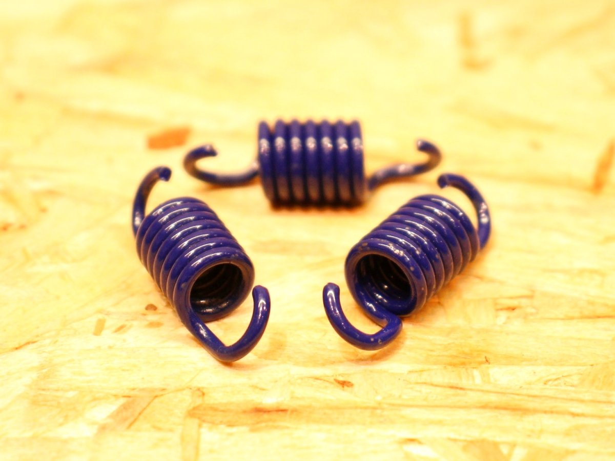 画像2: WF クラッチスプリング ［シグナスX・BW'S125］（1000RPM/1500RPM/2200RPM/2700RPM） (2)