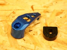 画像9: JZ BIKES アルミ削り出しコンビニフック（ブラック/ガンメタ/シルバー/ブロンズ/ゴールド/レッド/ブルー/グリーン/パープル）［1〜2型シグナスX］ (9)