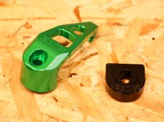 画像10: JZ BIKES アルミ削り出しコンビニフック（ブラック/ガンメタ/シルバー/ブロンズ/ゴールド/レッド/ブルー/グリーン/パープル）［1〜2型シグナスX］ (10)