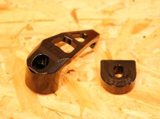 画像3: JZ BIKES アルミ削り出しコンビニフック（ブラック/ガンメタ/シルバー/ブロンズ/ゴールド/レッド/ブルー/グリーン/パープル）［1〜2型シグナスX］ (3)