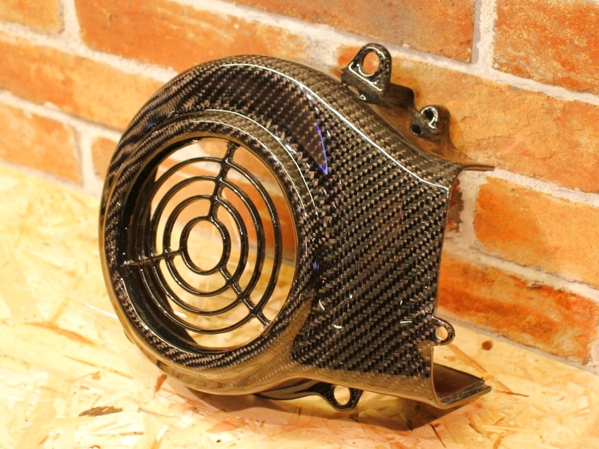 画像3: カーボンファンカバー 交換タイプ [シグナスX / BW'S125] (3)