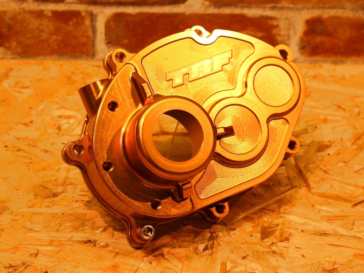 画像3: TRF CNCアルミ削り出しギアケース（ブラック/シルバー/ゴールド） [シグナスグリファス・3型BW'S125・2型NMAX125/155・X FORCE] (3)