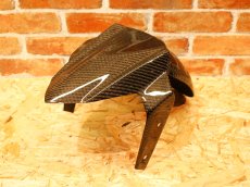 画像1: カーボンフロントフェンダーType2［7型シグナスX・シグナスグリファス］ (1)