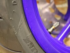 画像4: (5)新車外し ヤマハ純正タイヤホイール前後セット TSR特別仕様車 [7型シグナスX] (4)