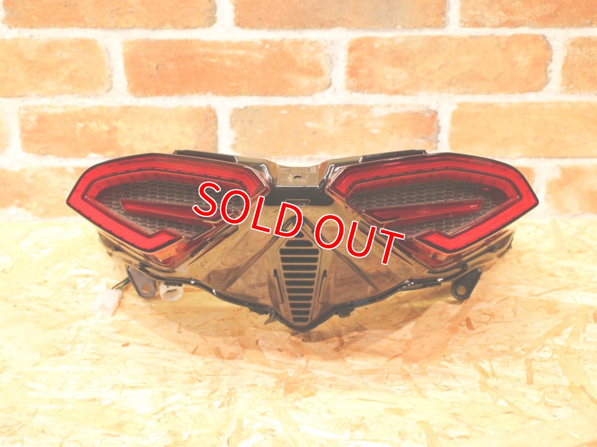 画像1: 中古品！AJ light design シーケンシャルウインカーテールライト ASSY レッド [シグナスグリファス] (1)