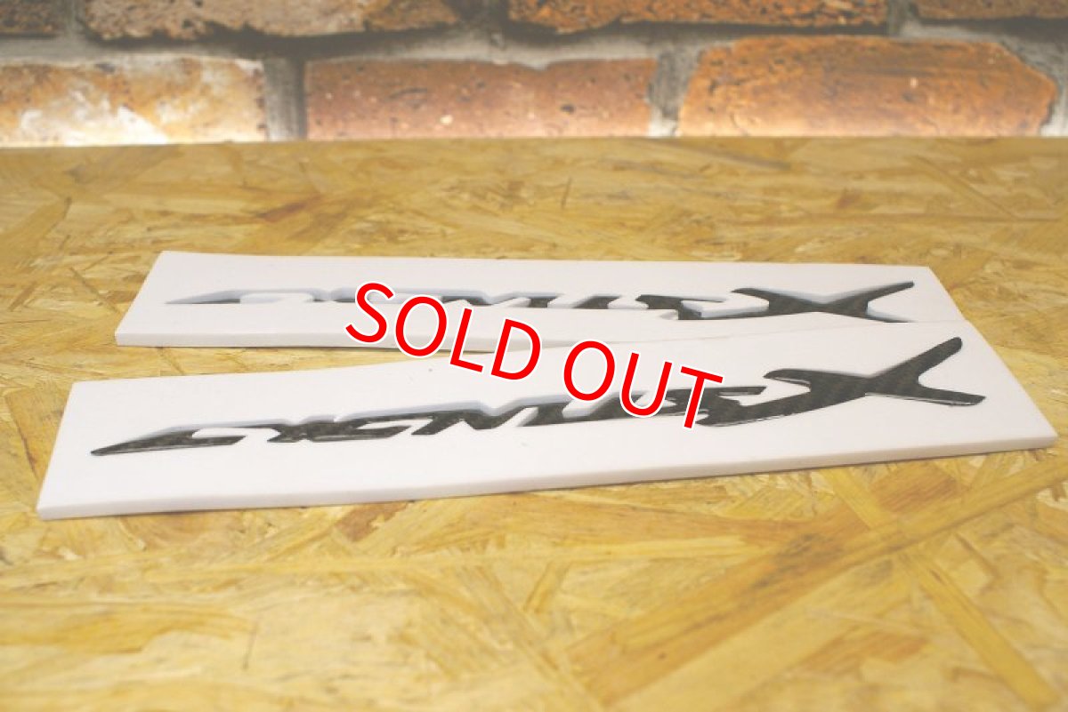 画像3: CYGNUS-X カーボンエンブレム (210mm)(ブラック/レッド) (3)