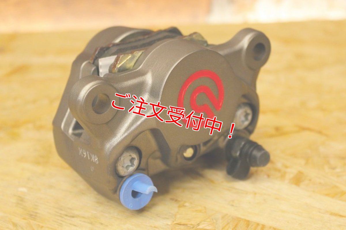 画像6: brembo ブレンボ キャスト キャリパー (84mmピッチ) 新カニ 赤ロゴ (6)