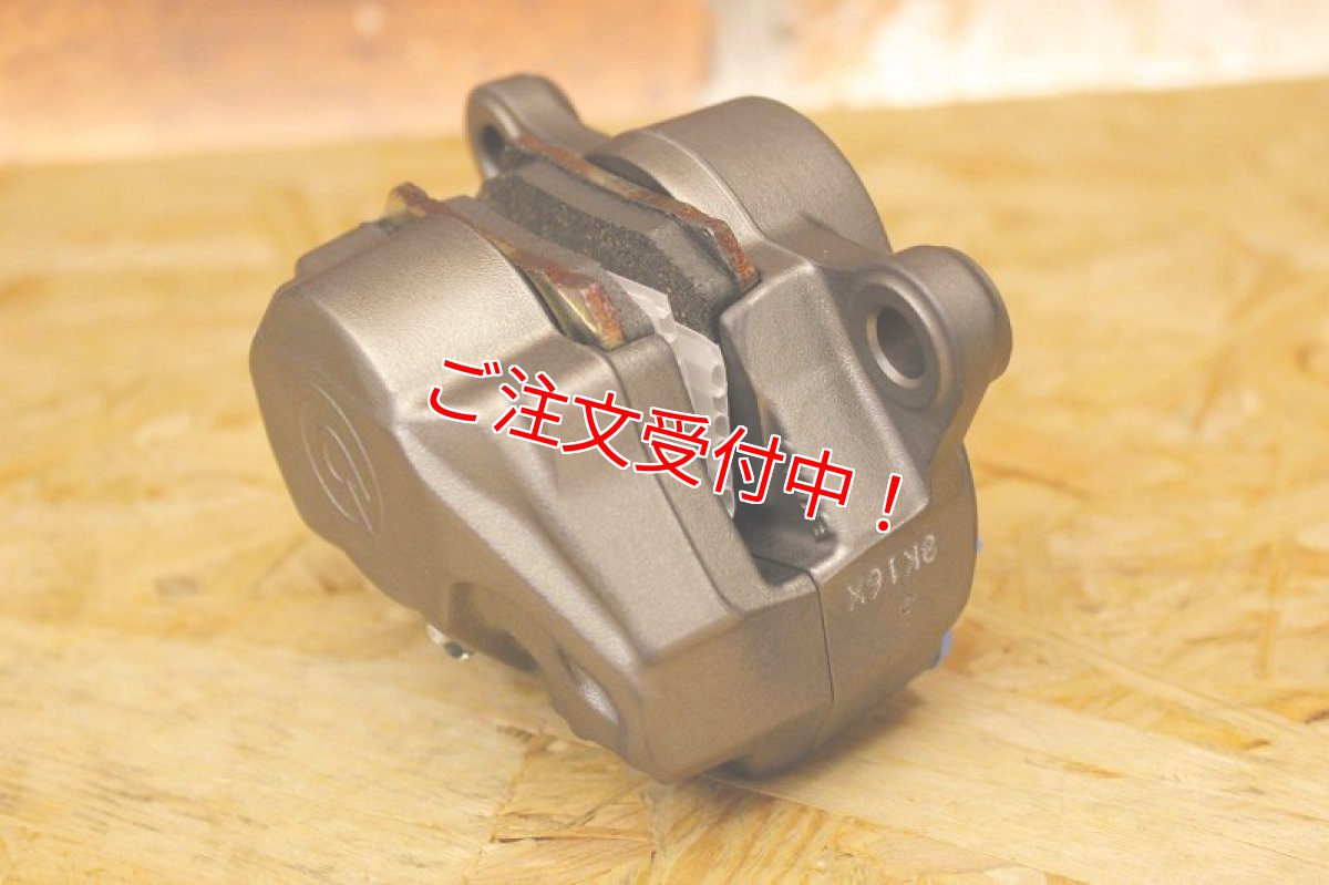 画像5: brembo ブレンボ キャスト キャリパー (84mmピッチ) 新カニ 赤ロゴ (5)