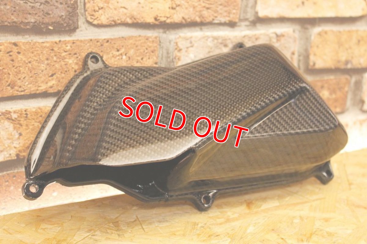 画像7: カーボンエアクリーナーBOXカバー 交換タイプ[1型BW'S125] (7)