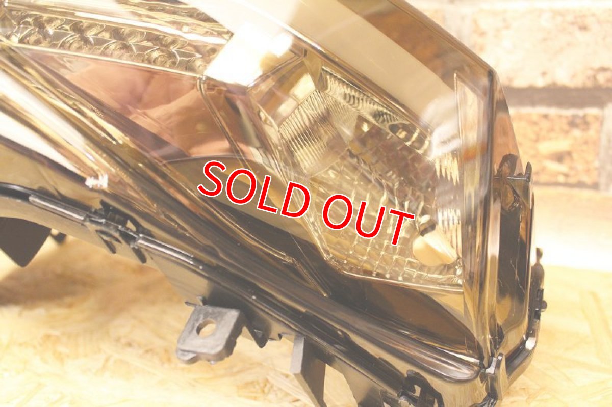 画像7: 純正タイプライトスモークテールASSY [シグナスX4型] (7)