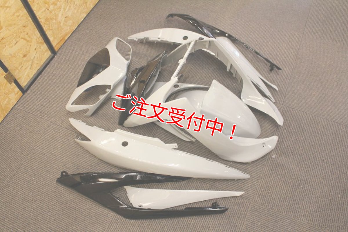 画像3: 純正品質 3型シグナスX 外装 カウル11点セット [3型シグナスX] (3)