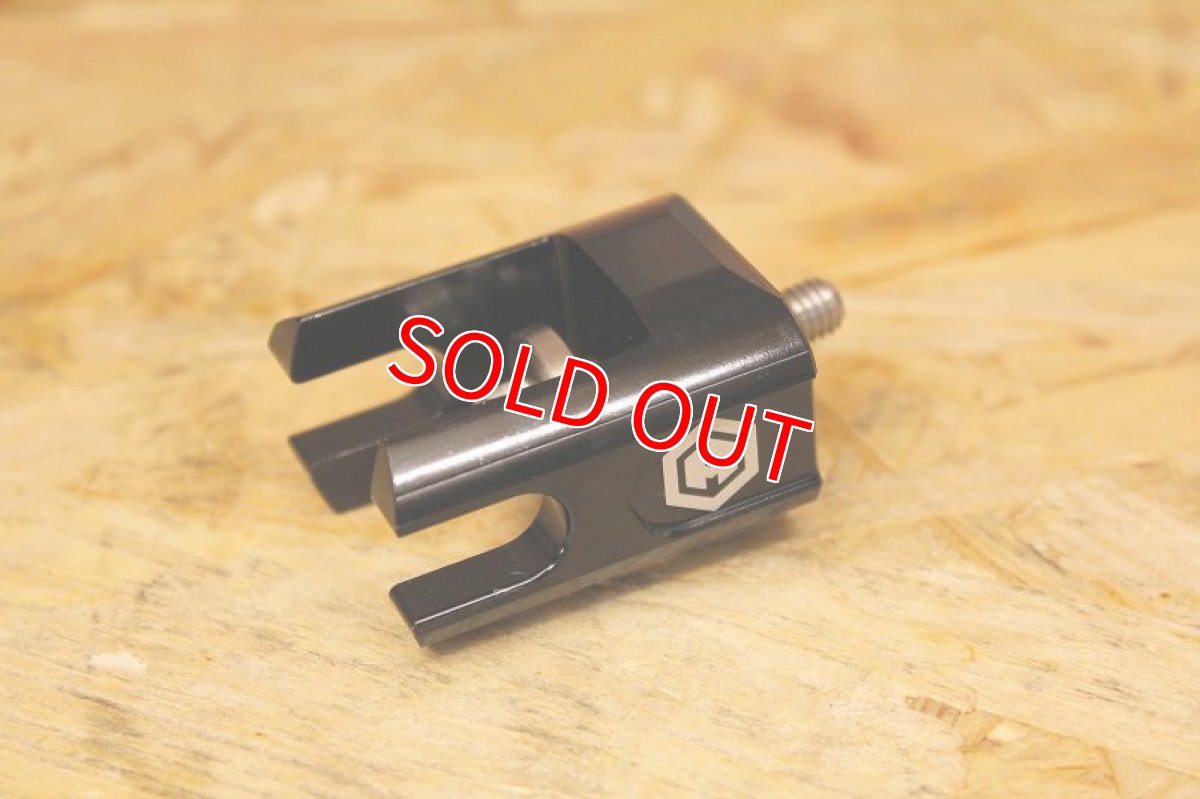 画像16: MOTO-R チタンフレーム補強バー [2型シグナスX/3型シグナスX/4・5型シグナスX/2型BW'S125/シグナスグリファス]（ゴールド/焼き色/プレーン） (16)