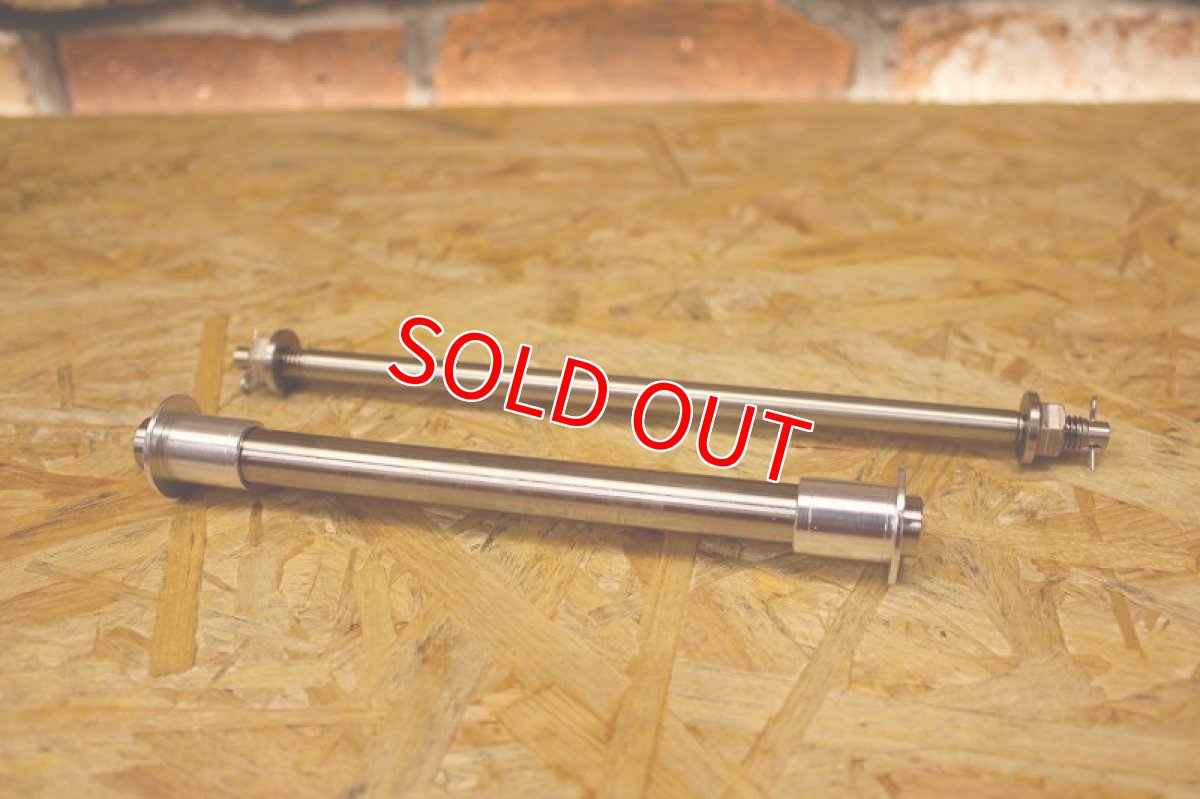 画像2: K&S  異音軽減センタースタンドシャフト [シグナスX・BW'S125] (2)