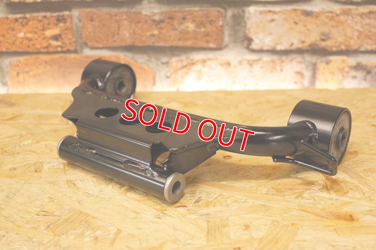 画像7: 台湾ヤマハ純正 エンジンハンガー （ラージブッシュタイプ） [2〜5型シグナスX・BW'S125] (7)