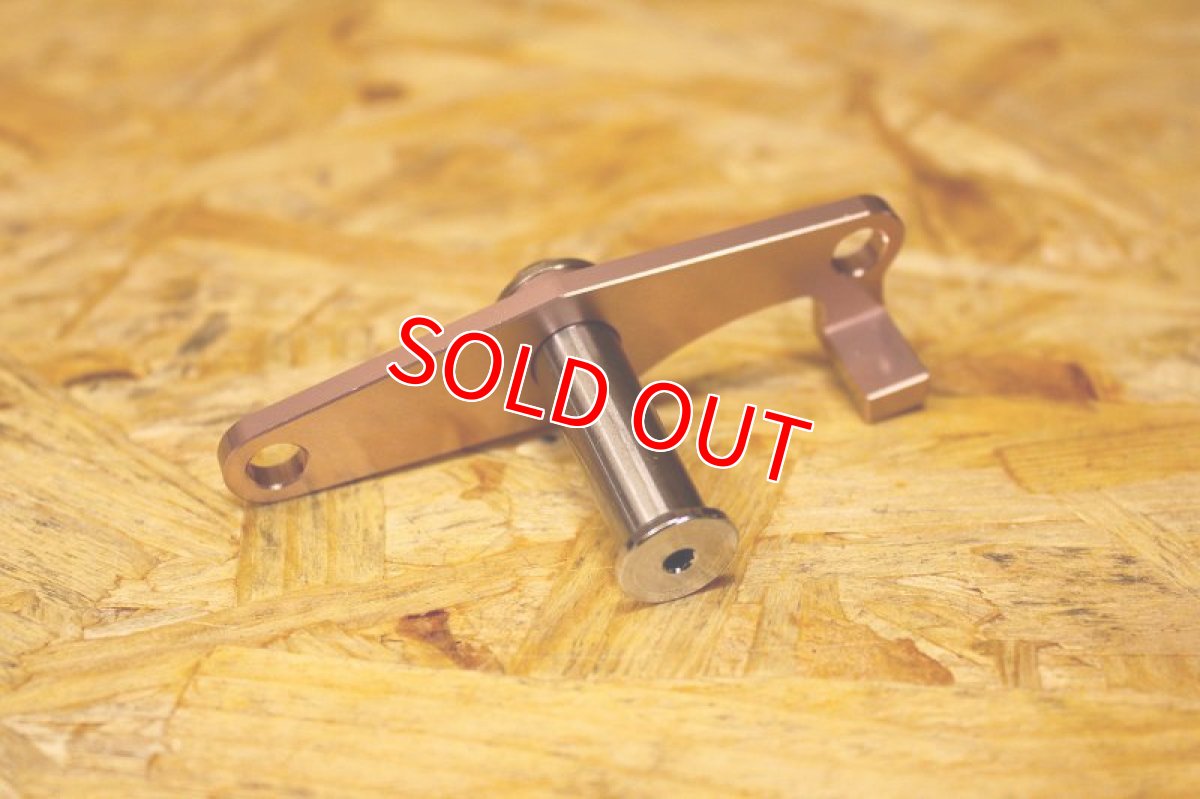 画像7: 新雅部品 アイドルギア固定補強プレート [シグナスX・BW'S125] (7)