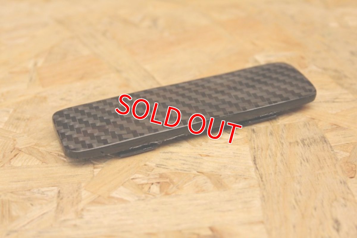 画像2: カーボンフレームナンバーカバー 交換タイプ ［ヤマハスクーター全般］ (2)