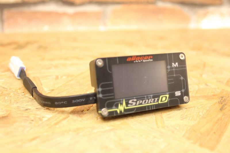 aRacer cube G コンパクト多機能メーター　シグナス用