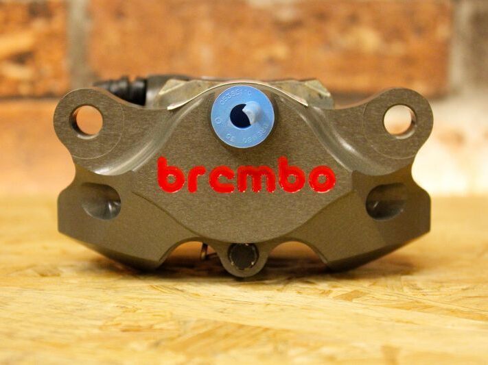 数量は多】 Brembo(ブレンボ) リアキャリパーP2 チタン 84mm 34mm 